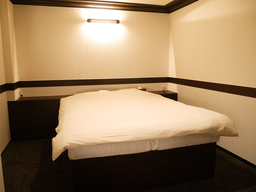 Hotel Hills Osaka Buitenkant foto
