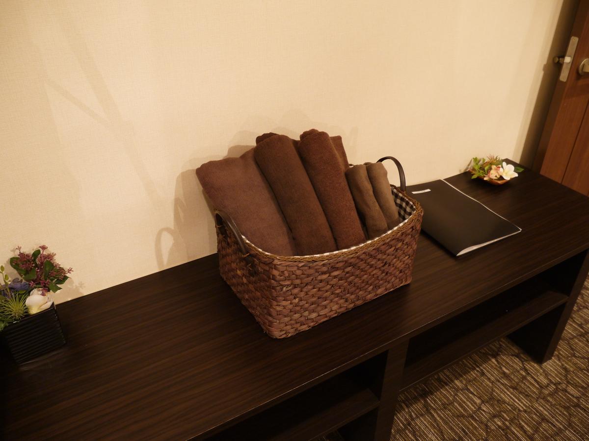 Hotel Hills Osaka Buitenkant foto