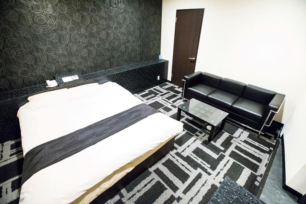 Hotel Hills Osaka Buitenkant foto